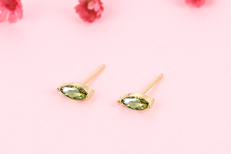Holiday, Daily Occasion 1 Pair 925 Sterling Silver Oval Zircon Ear Studs