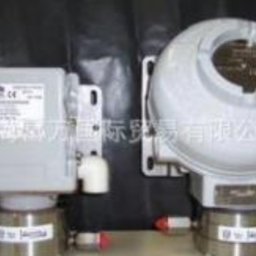 W20112E702J1-5lbf/sq.in Delta压力开关WP022ADC10H00AB00SS