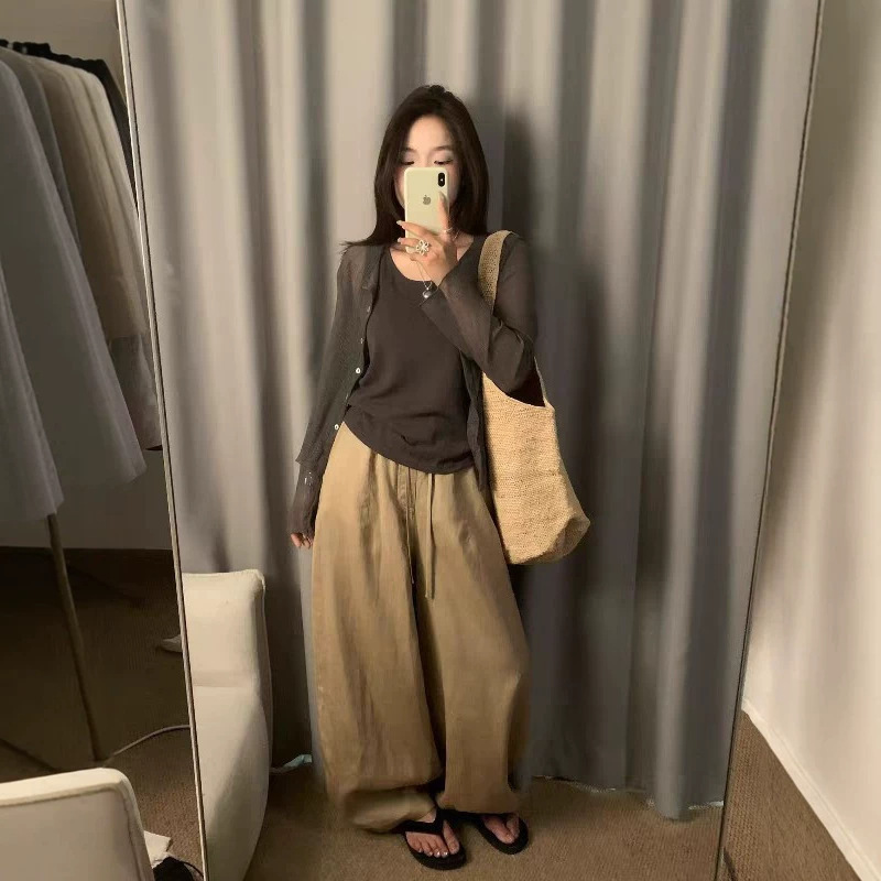 Ai Yuer 6706 (75% Tencel 25% Linen Three-Piece Set) Vest Layered with Sun-Protective Cardigan + High-Waisted Wide-Leg Pants Ai Yuer 6706 (75% Tencel 25% Linen Three-Piece Set) Vest Layered with Sun-Protective Cardigan + High-Waisted Wide-Leg Pants