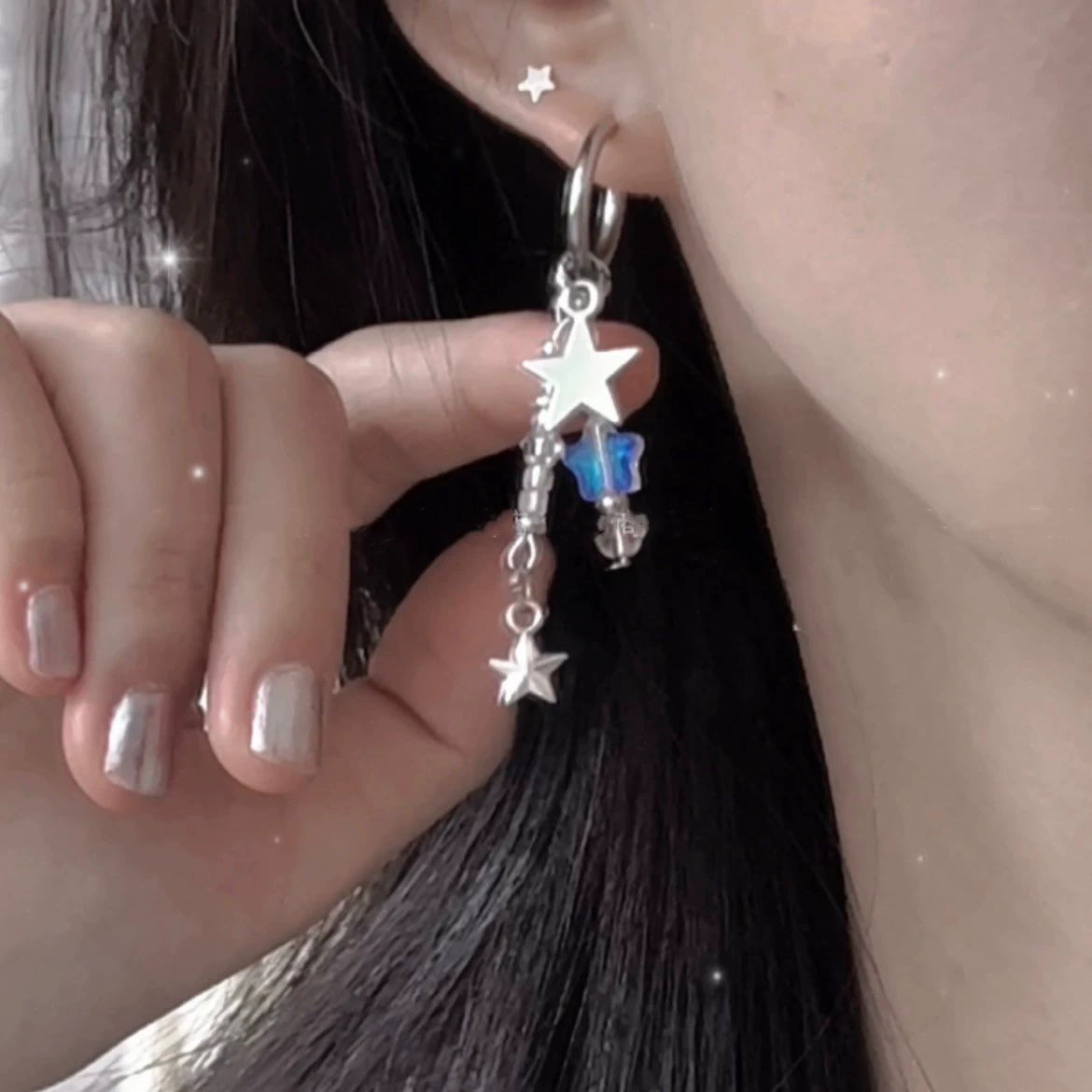Милая модная серьги, 2 карата