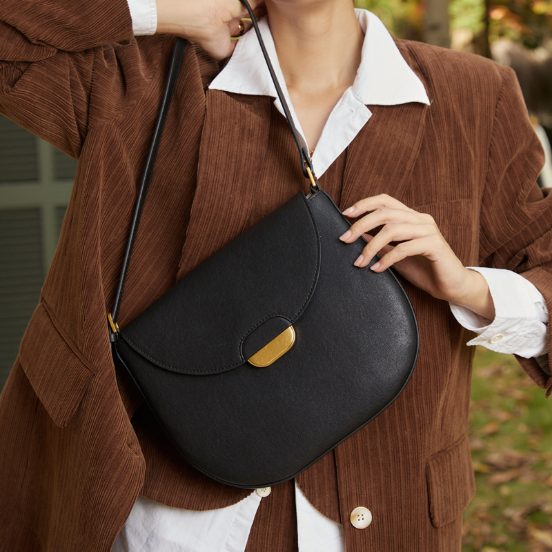 Underarm for women 2024 new single shoulder versatile large capacity commuting genuine leather women's high-end feeling_voghion.com