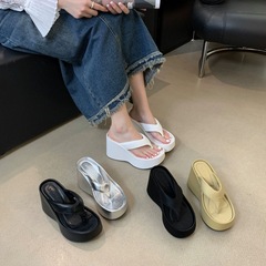 洋気百合が高くなりました。超ハイヒールで痩せています。