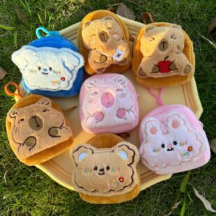 Awesome Kapibala Plush Coin Purse Capybara Pendant Accessories Internet Celebrant Mini Coin Bag Key Headset Storage