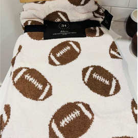 跨境新品football blanket 足球毛毯毛绒玩具玩偶公仔