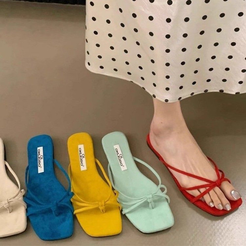 Stylish flat sole absolutely beautiful women's summer outdoor sandals 2025 high-end soft bottom beach sand wedge sandals