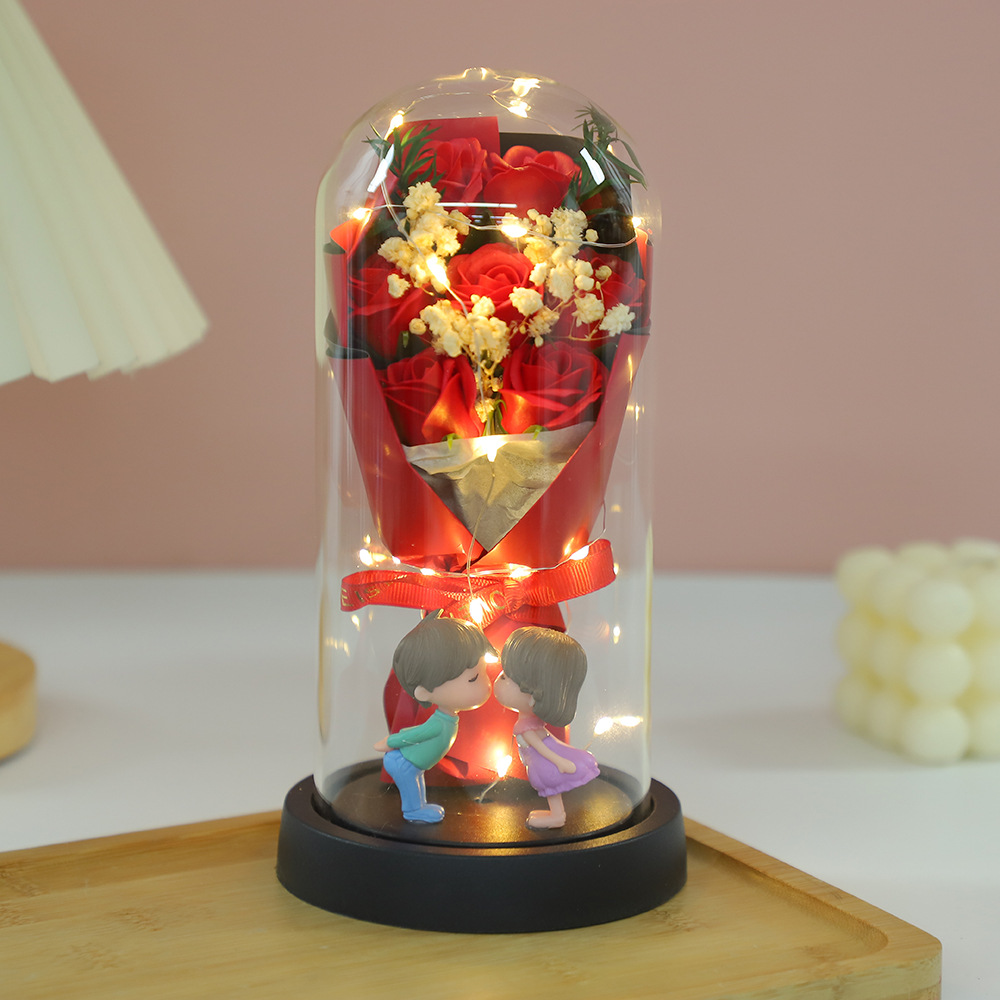 Cubierta de vidrio de flor de jabón de rosa eterna transfronteriza 520 Regalo de cumpleaños del día de la madre Adornos creativos para novios