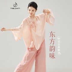 ダンス服の女性教師の中国の古典的なゆったりとした体形の訓練の長袖の網の紗の成人はダンスの上着を演出します。