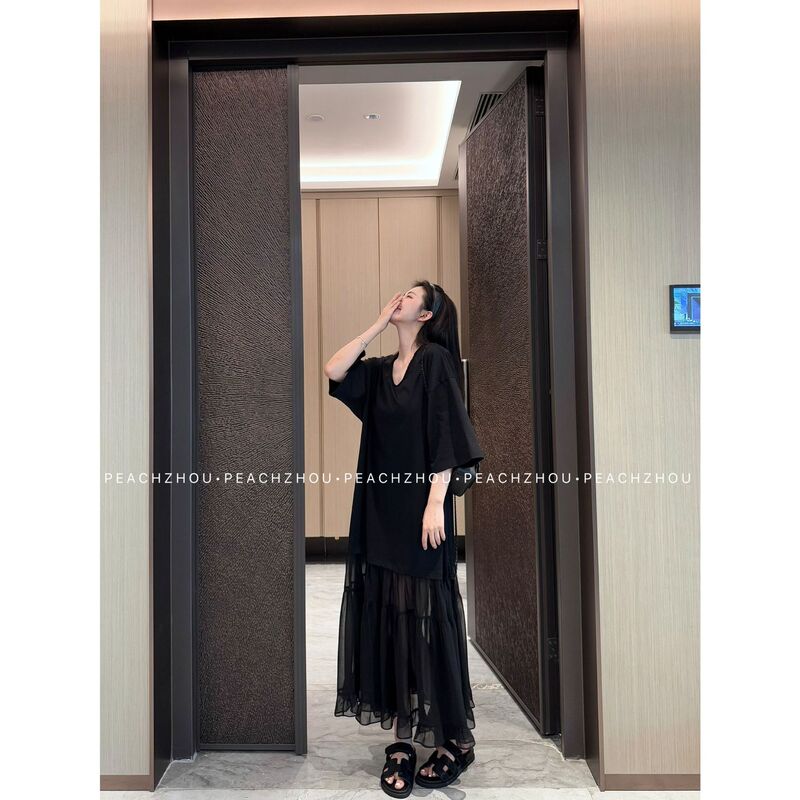 61019 # Loose-Fitting Multi-Layered Neckline, Slimming V-Neck, Elegant Long Short-Sleeve Dress with Sheer Hem for Women
