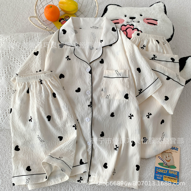 Pajamas de tres piezas de torta de oso para mujeres de verano, pantalones de manga corta, nubes de algodón adorable, viento en 2025 nueva ropa para el hogar