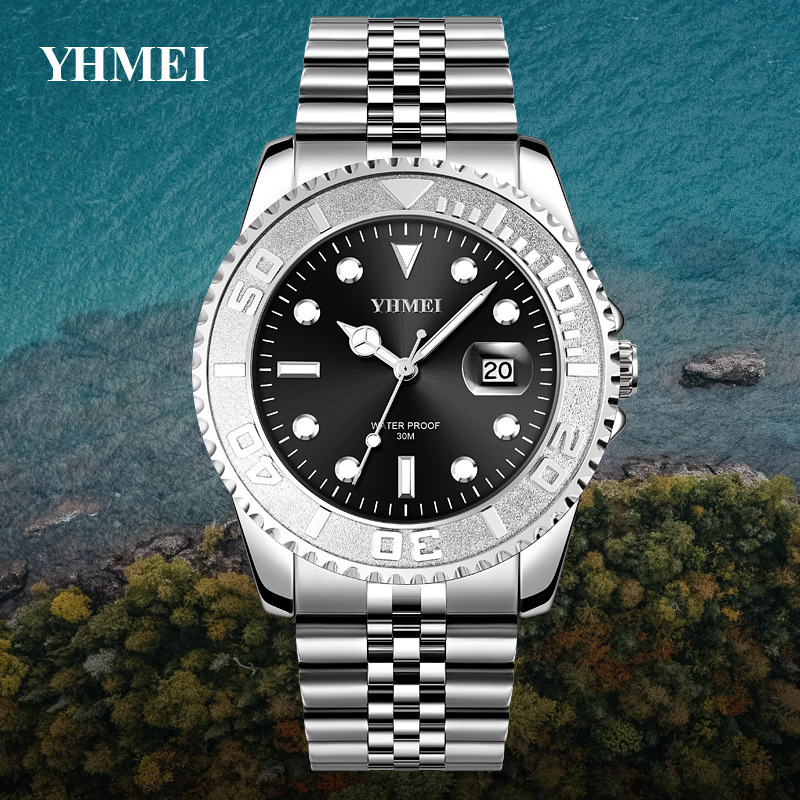 2023 Nuovo orologio di vendita caldo Orologio da uomo con cinturino in acciaio massiccio di lusso Orologio da uomo con cassa girevole Anello esterno Orologio al quarzo_voghion.com