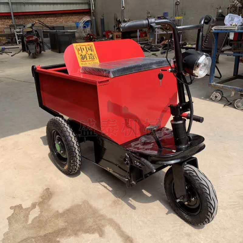 小骑兵养殖农用翻斗车 工地电动三轮车小骑兵 人骑电动灰斗车批发