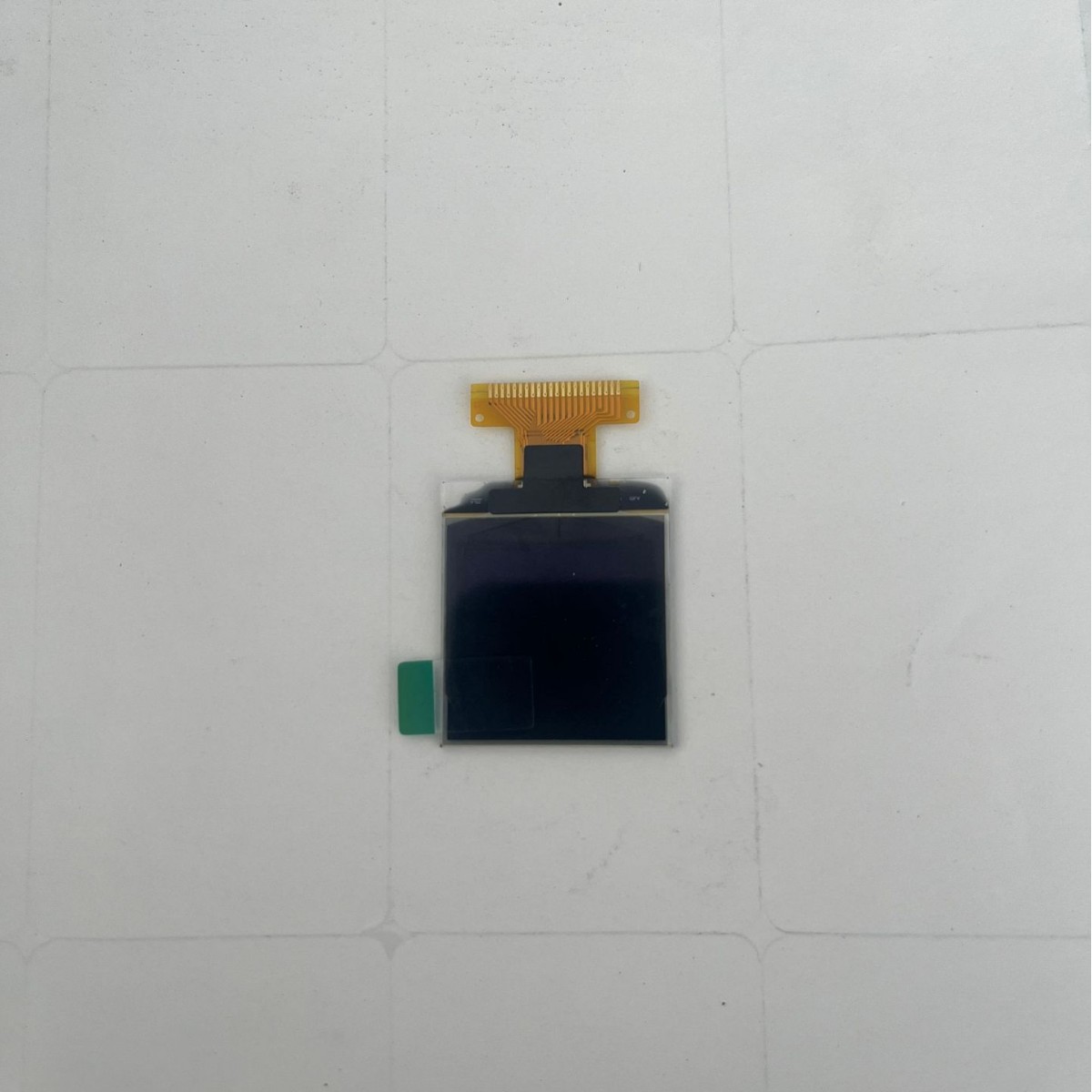 提供各尺寸OLED显示屏显示解决方案，来图咨询