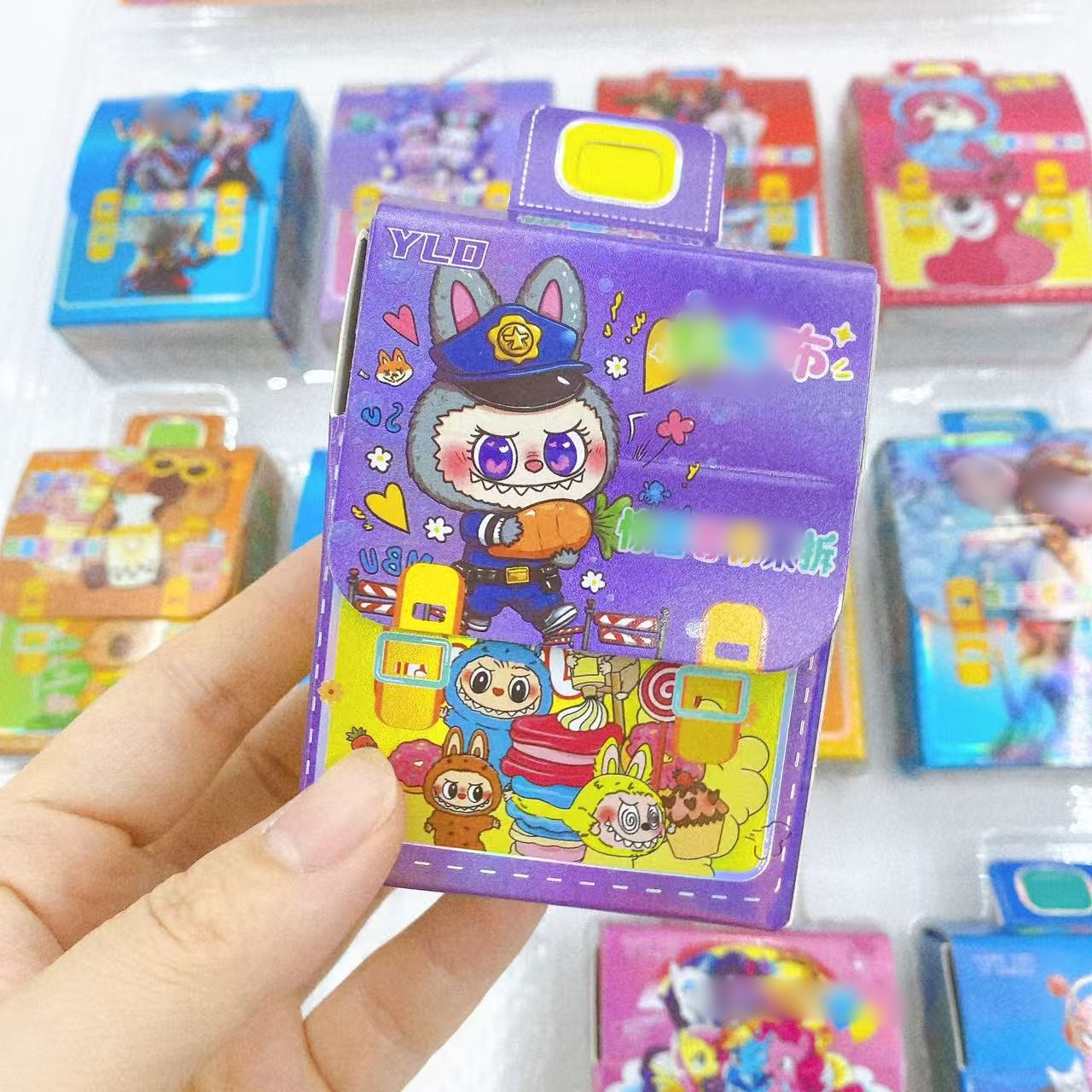 Juguetes para niños cuelgan caja ciega pequeña caja ciega de dibujos animados escuela tienda de juguetes cuelgan caja desmontable caja de regalo al por mayor 2