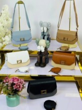 HandbagsŮʿ������r�п�؛Դ���lBags wholesale�������l