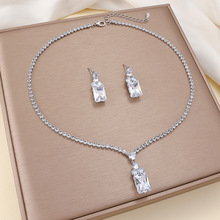 跨境套装 时尚潮流锆石耳环项链ins白色方块流清新首饰气质锁骨链