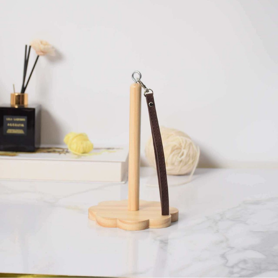 Herramientas auxiliares de soporte de bobina de madera en stock, soporte de bobina de madera reclinado, soporte de bobina de muñeca portátil desmontable