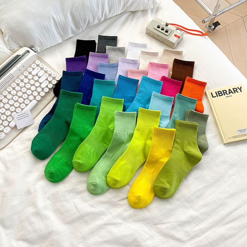 Цветные носки женские весенние и летние тонкие короткие трубки сплошной цвет дикий хлопок сплошной цвет