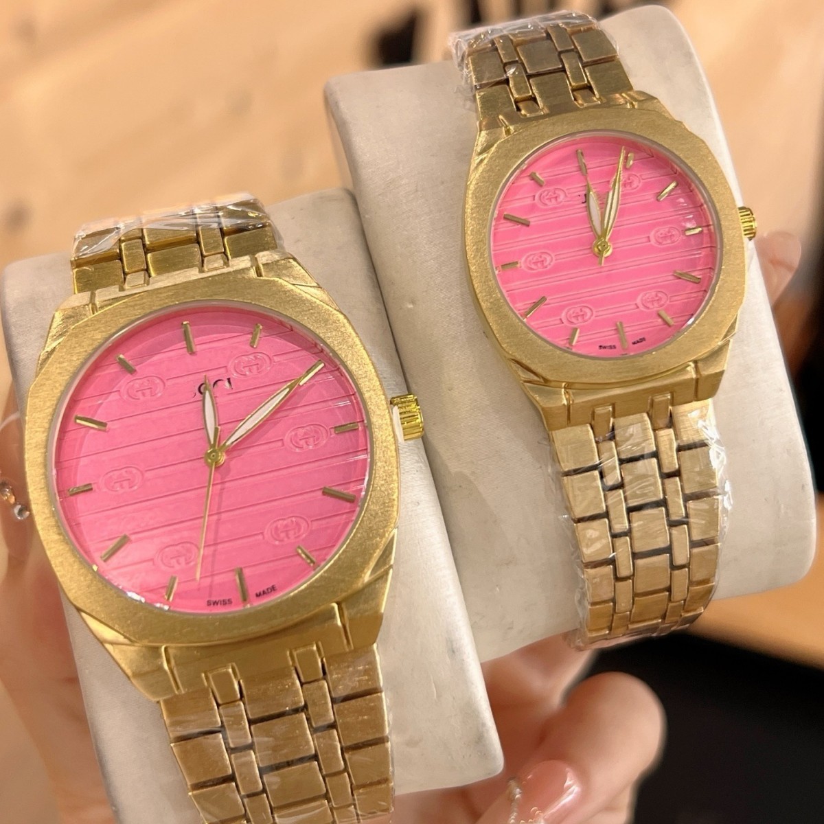 2025 Luxury Brand King Kong Coated Glass Quartz Movement Men's Women's Couple Quartz Watch