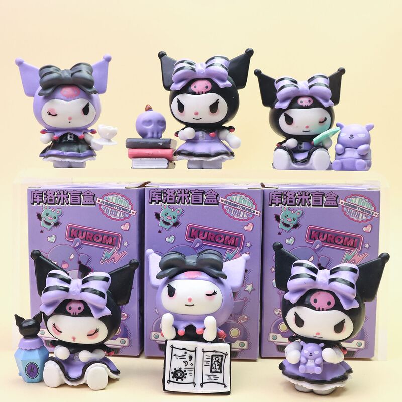 Kulomi Divination Blind Box Sanrio Blind Box Poker Kingdom melody hand-run tide play anime doll model pendulum