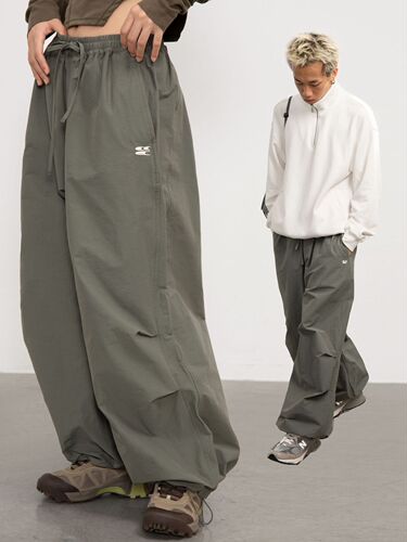 American Style Loose Straight Leg Sport Pants for Men with Elastic Waist, Fat Straight Leg Plain Color Ankle Air Pants Trendy