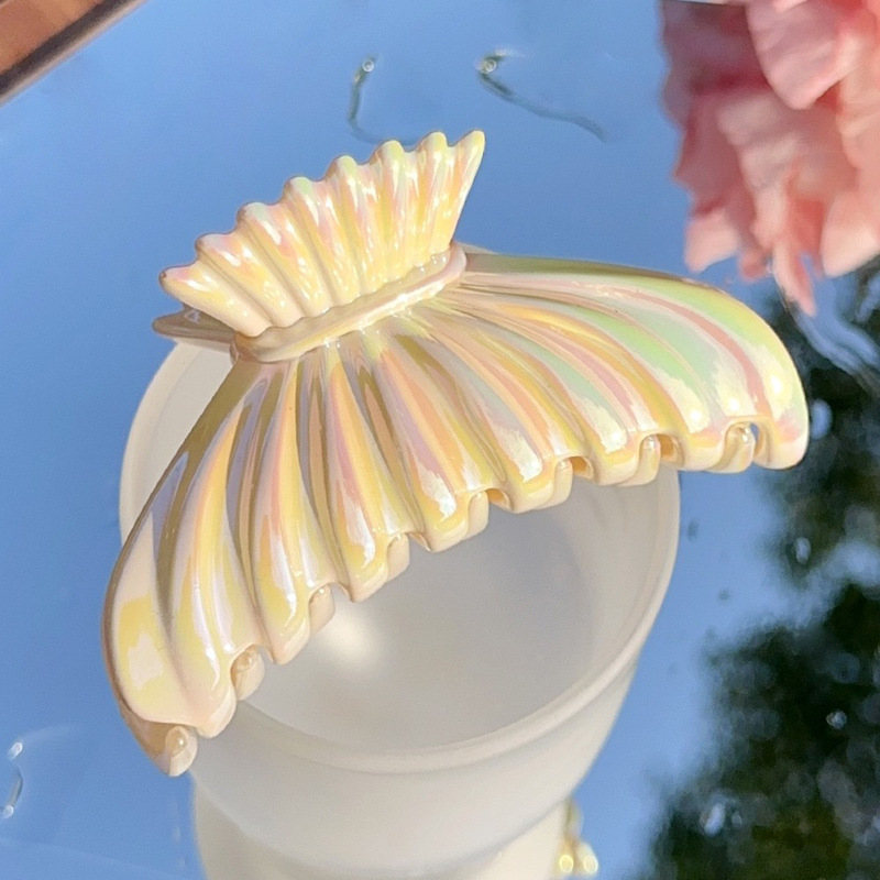 Amazonの新しい電気メッキのカラフルなヘアピン、ホリデースタイルのシェルプルメリアグリッパー、シャーククリップ、クロスボーダーヘアアクセサリー|undefined