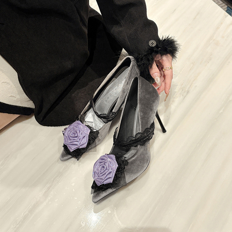 96502 高跟鞋女细跟2025年新款法式拼色尖头浅口绒面气质花朵单鞋|undefined