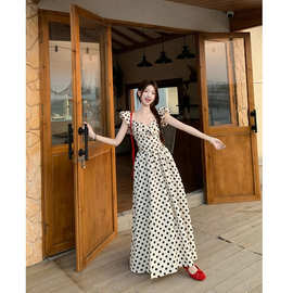 法式温柔荷叶边波点连衣裙女学生夏季新款收腰显瘦绝美过膝长裙子