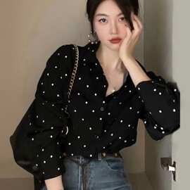 韩国春秋复古赫本风翻领撞色波点设计宽松休闲百搭长袖衬衫女