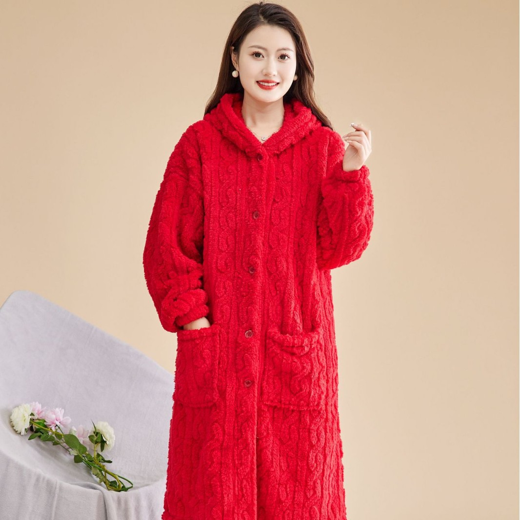 Las mujeres de invierno engrosada franela pijamas nuevo traje cálido desgaste del hogar se puede usar fuera de otoño e invierno de lana de coral pijamas al por mayor