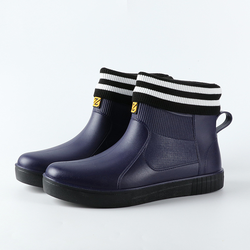 2024 nuevas Botas de lluvia zapatos de goma para hombres Botas de lluvia a media pantorrilla Cocina para llevar zapatos de agua de moda Zapatos de pesca para hombres zapatos de trabajo moda