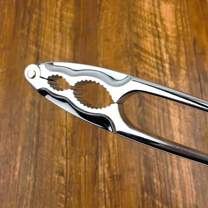 Walnut Cracker Nut Opening Tool, Alloy Walnut Crackers for Hazelnuts, Home Use, Thickened Pine Nut Nut Cracker