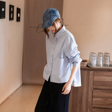 休闲女装厂家批发实体店粉蓝色宽松棉布小方领撞色长袖衬衣女通勤