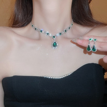 ��ĸ�G�͹���ˮ�ζ�������Y�����b�i����Ů�߼����p����