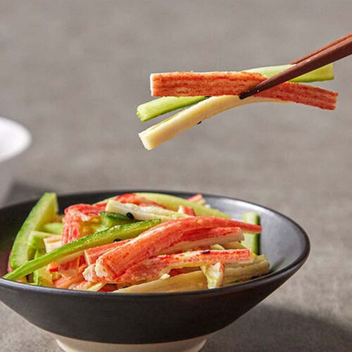 Young man's ready-to-eat crab sticks, Korean crab foot sticks, sushi hot pot ingredients, hand-shred crab sticks, crab flavor sticks, seafood snacks
