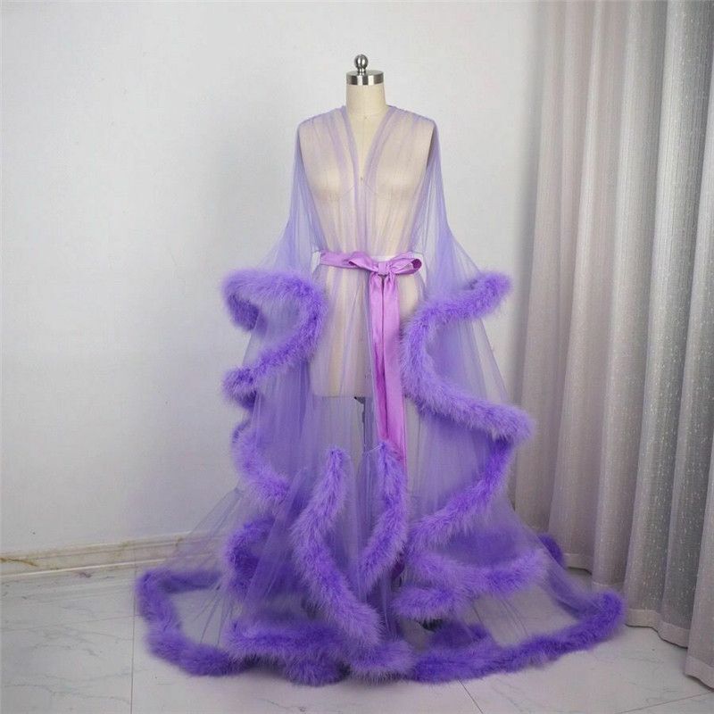 Stage catwalk beauty pageant evening dress fashion performance singer ostrich velvet fairy beauty perspective mesh outside the photo cape