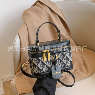 Ůʿ�ɲ�ж�玧����С�������^���e���y���r�аٴ�s�͹ņμ��