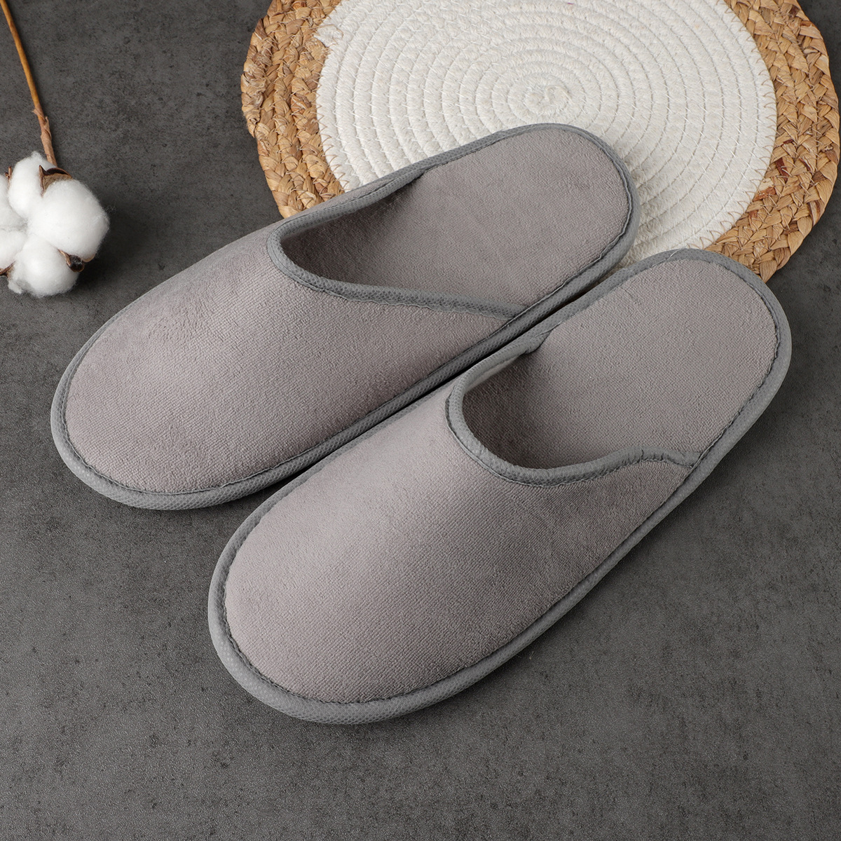 Yaduo-Style Disposable Slippers for Star-Rated Hotels, High-End Guesthouses, Breathable, Thickened, Non-Slip, Available for Wholesale