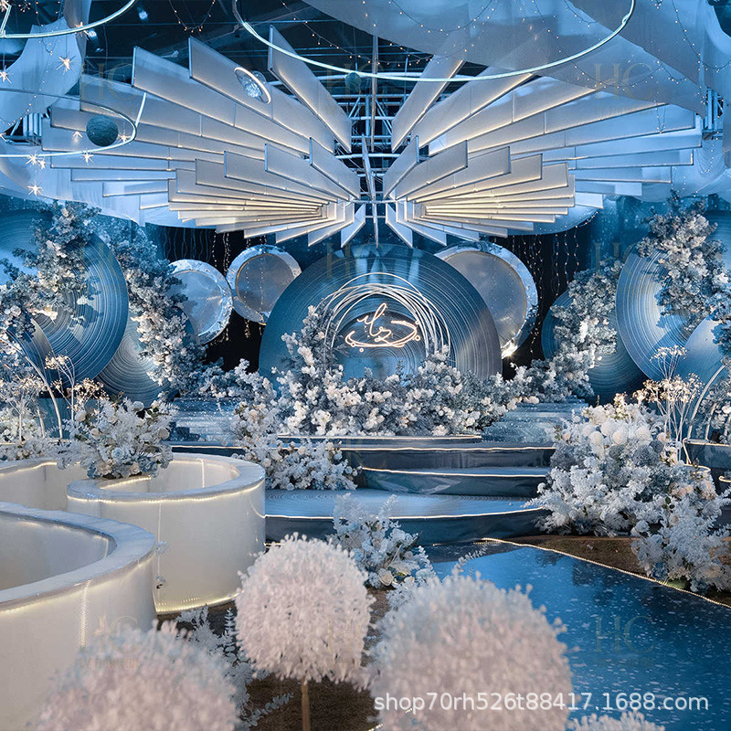 Hotel Wedding Banquet Hall Full Set of Lighting Fixtures Custom Wedding Decoration Ceiling Lights Wedding Aisle Hanging Lights Chandeliers