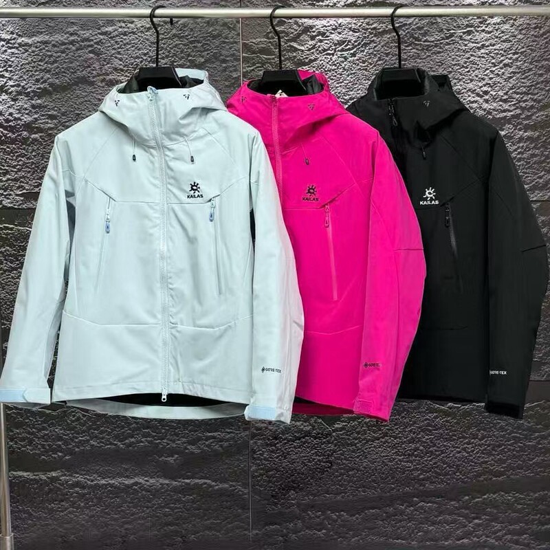 Kaile Stone Ka Three-In-One Sports Outdoor All-Weather Hard Shell Professional Waterproof, Windproof and Breathable Mountaineering Style for Men and Women
