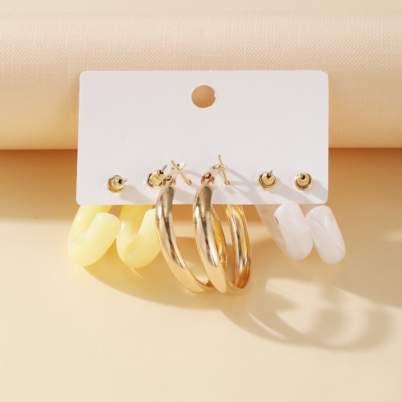 White Cream Yellow Acetate Earrings Set 3 Pairs Wholesale Nihaojewelry display picture 4