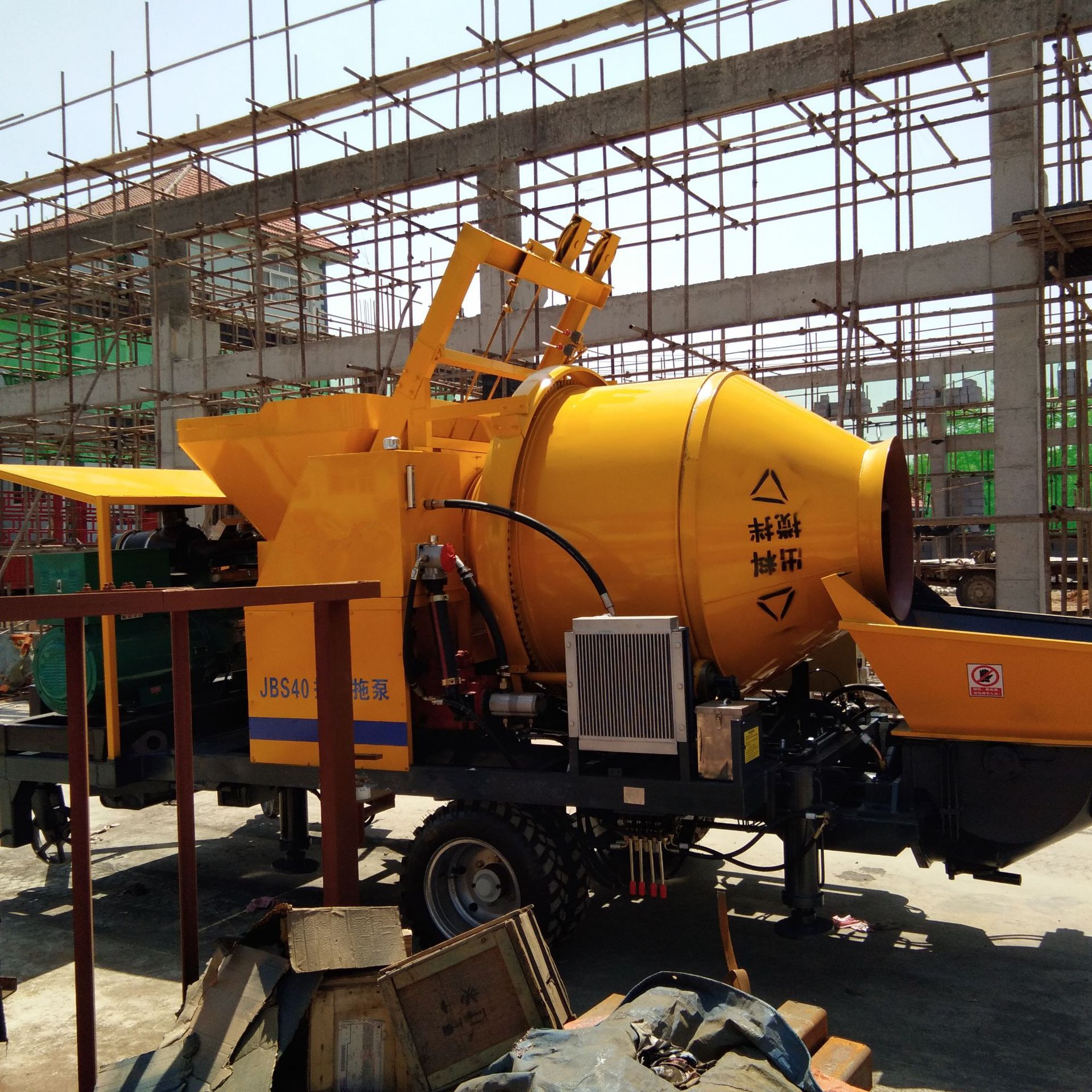 搅拌机带地泵 混凝土搅拌拖泵 发电机带搅拌机 油电两用搅拌拖泵