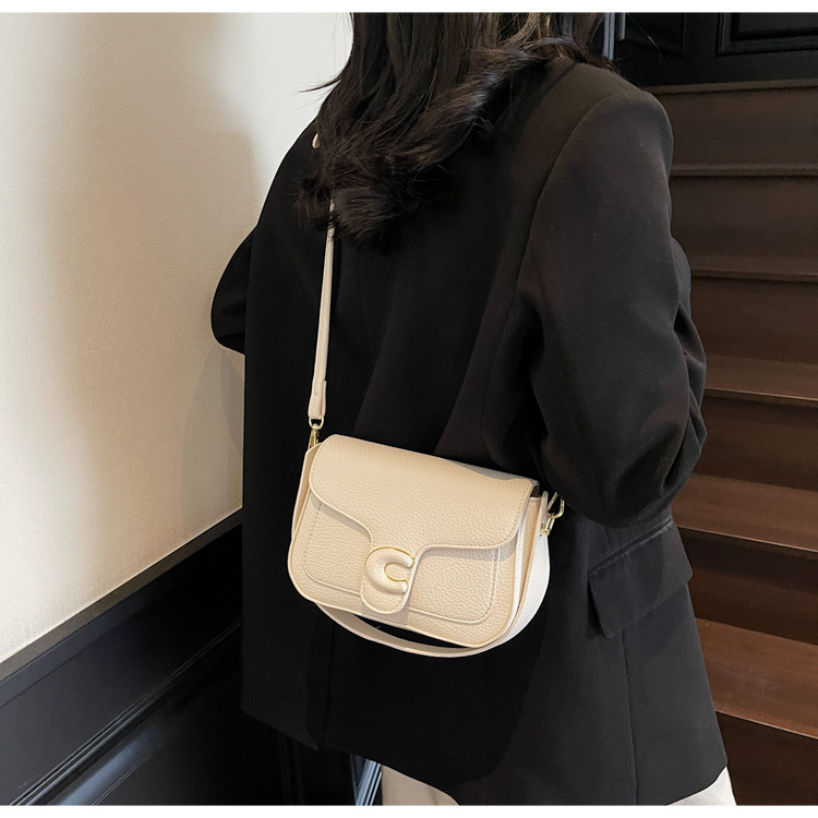 Korean niche fashion handbag for women 2025 new style simple solid color casual small square bag with a sense of high-end crossbody undefined