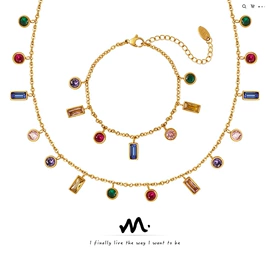 项链;耳环;戒指