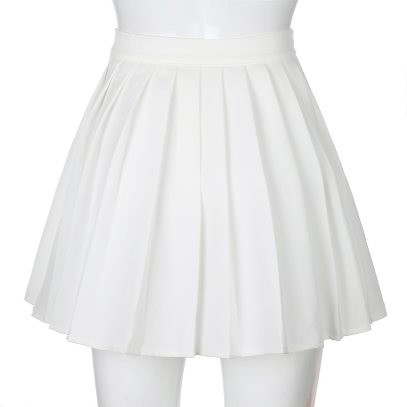 Dames plooirok met letterborduursel voor streetstyle_voghion.com