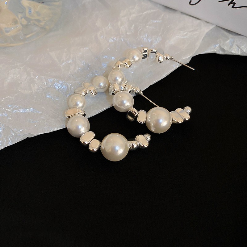 Fashion Tassel Butterfly Imitation Pearl Alloy Inlay Turquoise Rhinestones Womenu0027S Earrings 1 Pa