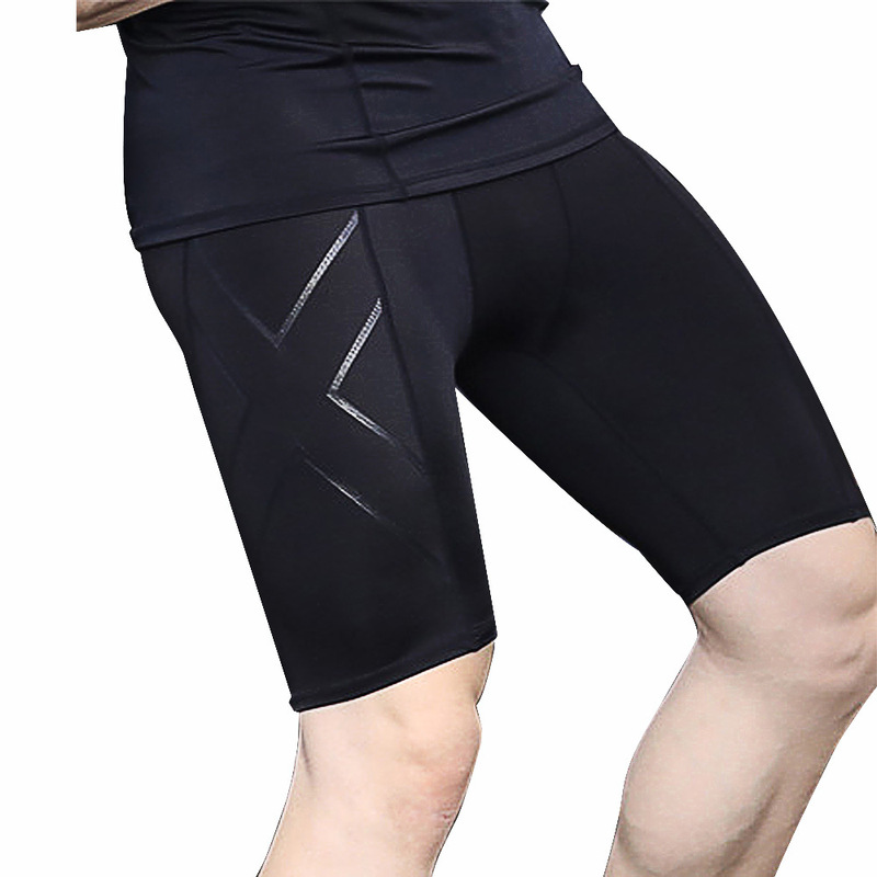 Men's Summer Breathable Moisture Absorption Quick-drying Sports Pants Running Cycling Fitness Sports Shorts Compression Shorts in stock