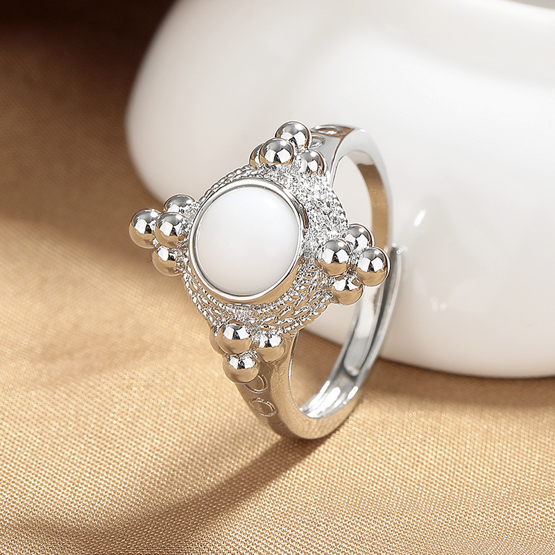 fashionable trend universal retro design ring for men and women