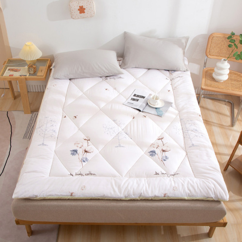 Manufacturer wholesale Xinjiang pure cotton soft mattress thick mattress mattress student dormitory pure cotton mattress single bed on behalf of