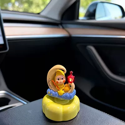Ornaments, Car Decorations, Trendy: Car ornaments - no-specifications-moonyellow-base