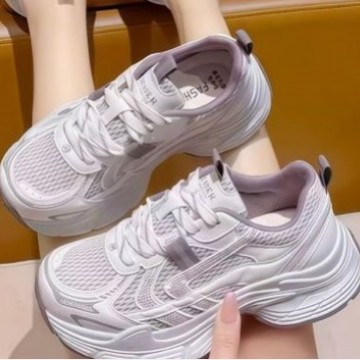 2026 primavera y verano tela de malla con una sola gruesa, zapatos antideslizantes cómodos, zapatos deportivos de mujer casuales de moda
